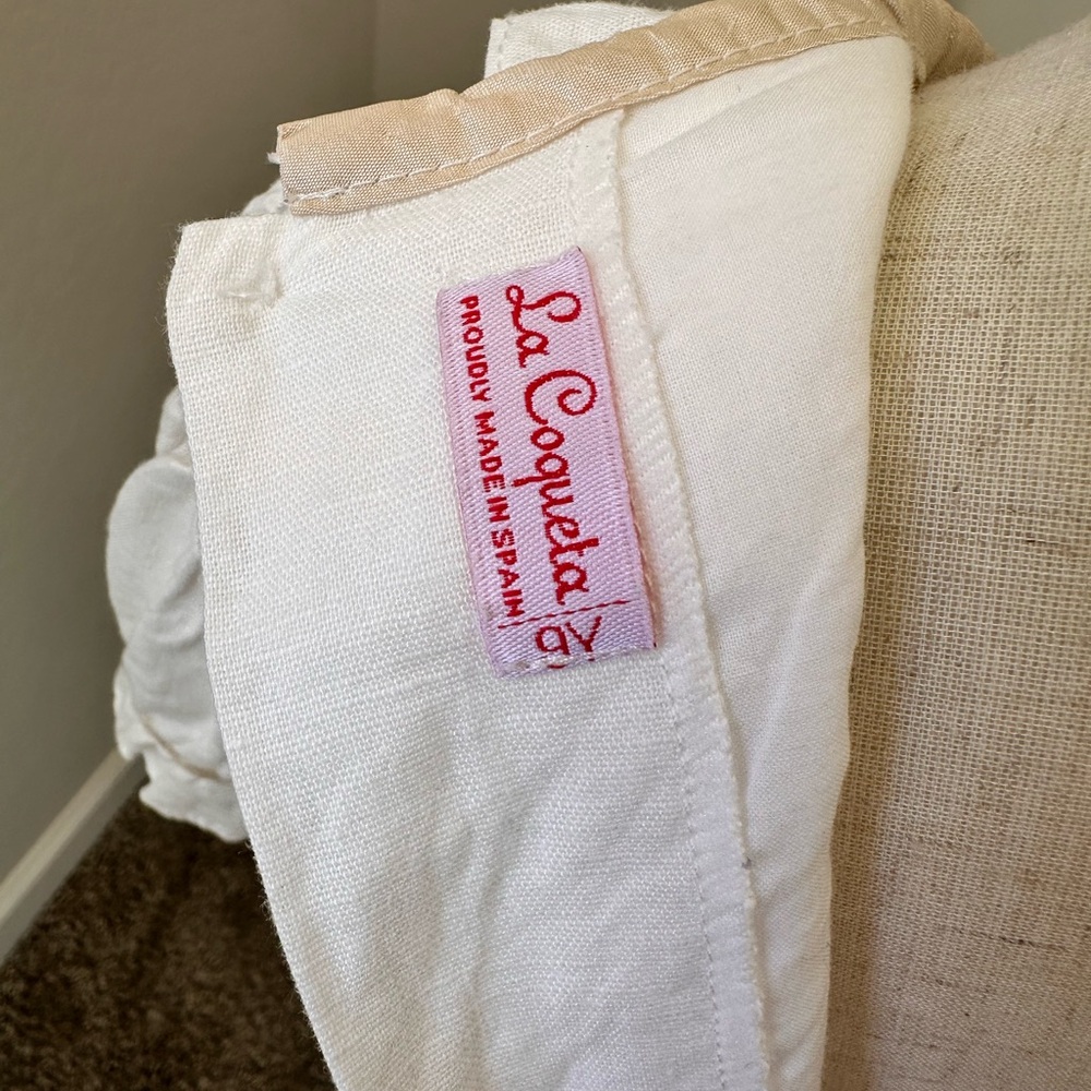 La Coqueta White Ruffled Dress with Smocked Details - Picture 4 of 4